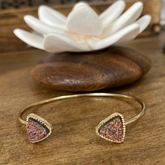 Raw Druzy Triangle Stone Bangle Bracelet - Picture 6 of 8